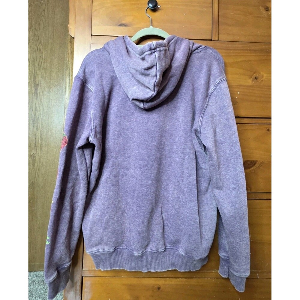 Strawberry Shortcake Hoodie Size Medium Purple Fleece Retro 80's Cartoon - Picture 6 of 6